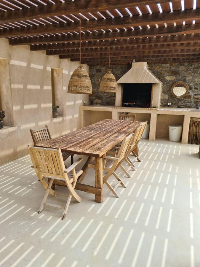 Aviola Mykonos *
